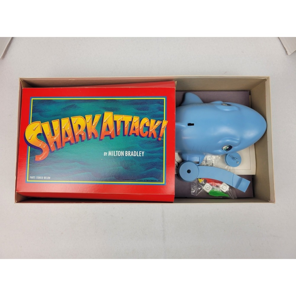 Vintage 1988 Shark Attack Motorized Board Game‎ Milton Bradley Complete **READ** - Picture 8 of 11